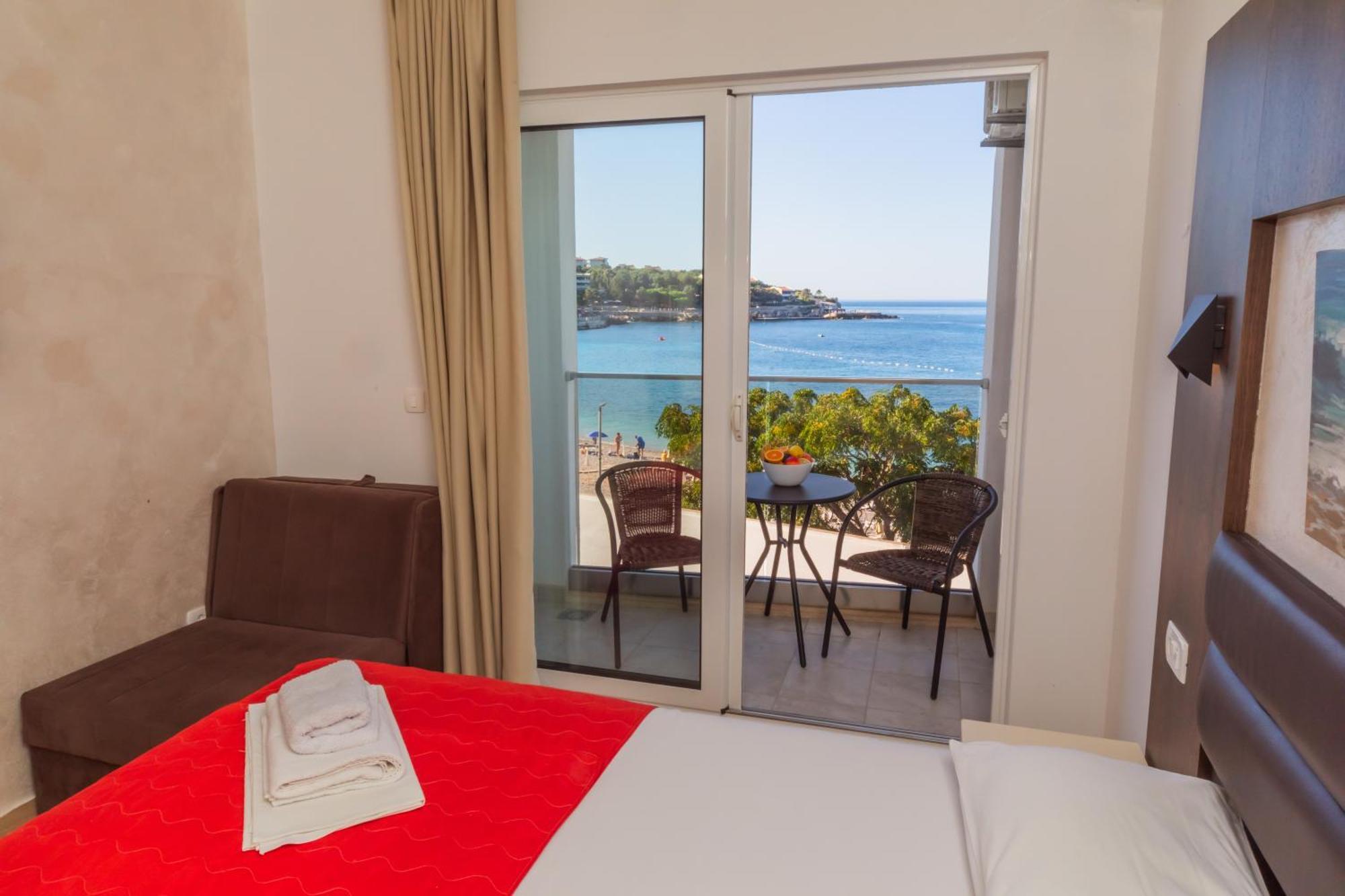 David Lux Beach Rooms Добра-Вода Экстерьер фото